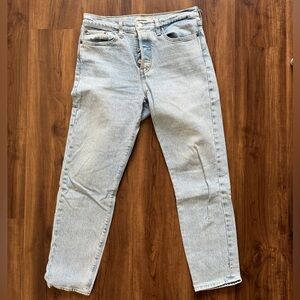Levi wedgie straight jeans
